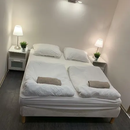 ゲストハウス Silver Lounge シオーフォク