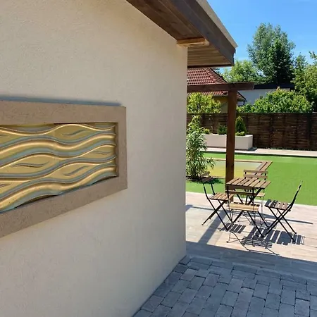 Silver Lounge ゲストハウス