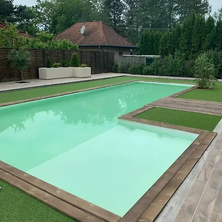 ゲストハウス Silver Lounge