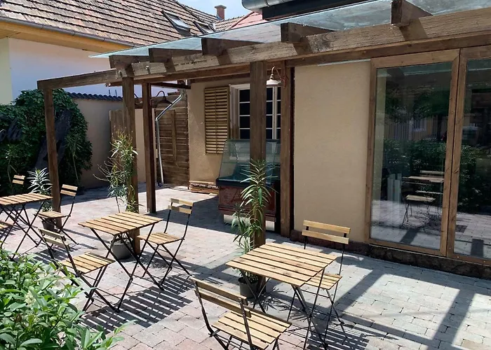 Vendégház Silver Lounge 3*